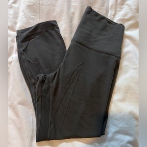 Lululemon High Rise Align Crop 21”